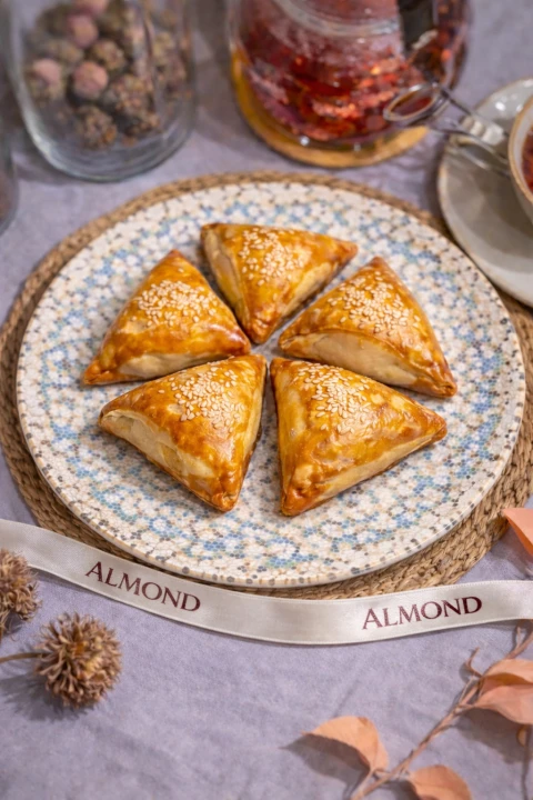 Üçkünc Alma Darçın Qoz